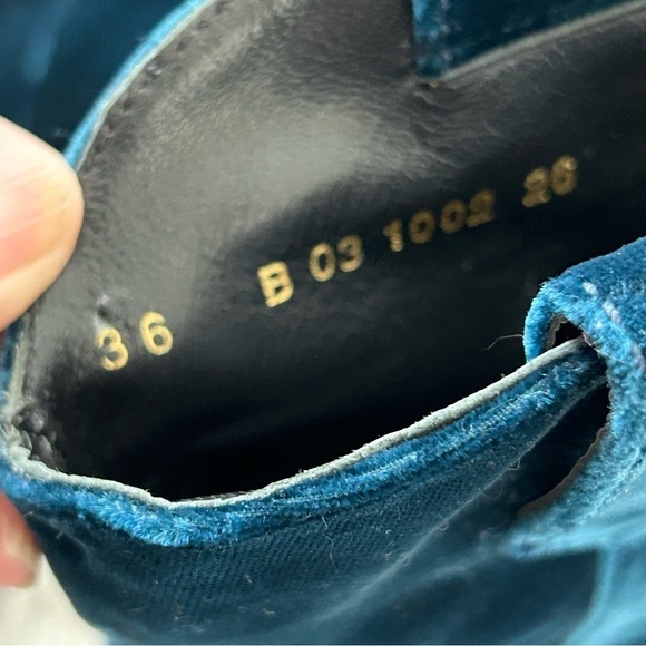 Robert Clergerie Paris Velvet Ankle Length Wedge Booties Boots - Picture 8 of 9